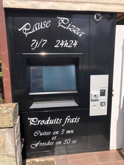 Logement A Brive Avec Terrasse Et Climatisation - Pres De La Gare Et Du Centre-Ville - Wifi Et Stationnement Gratuit Zewnętrze zdjęcie
