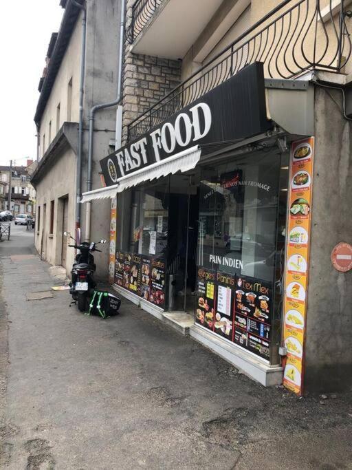 Logement A Brive Avec Terrasse Et Climatisation - Pres De La Gare Et Du Centre-Ville - Wifi Et Stationnement Gratuit Zewnętrze zdjęcie