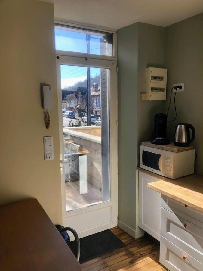 Logement A Brive Avec Terrasse Et Climatisation - Pres De La Gare Et Du Centre-Ville - Wifi Et Stationnement Gratuit Zewnętrze zdjęcie